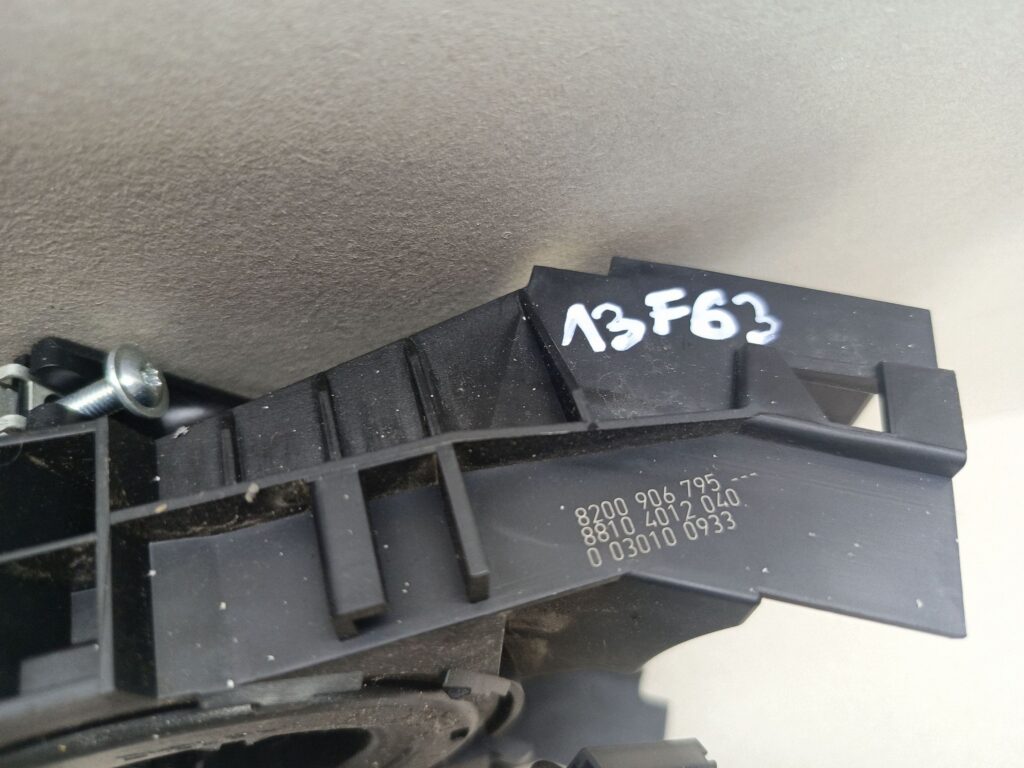 869590e6a438f491933b6fd7698aba54