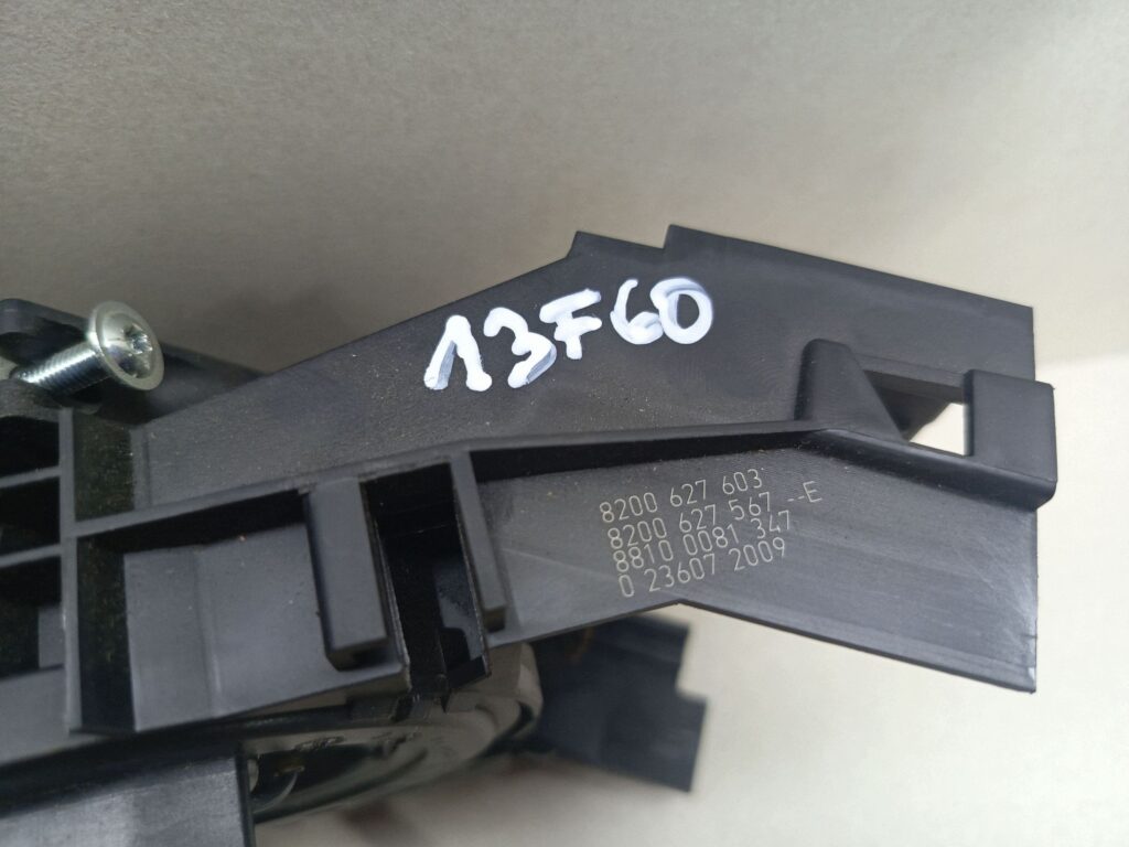 5a1fef038acffba3d373d09765f8fd43