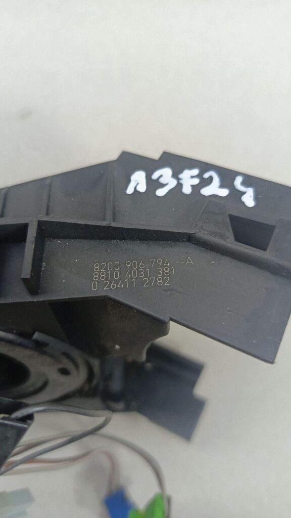 9956fc20078cba225384a838ec03754d